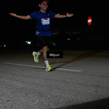 Runner Photo 7453760