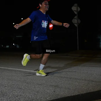 Runner Photo 7453768