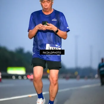 Runner Photo 7453788
