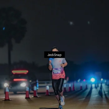 Runner Photo 7453793