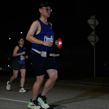 Runner Photo 7453800