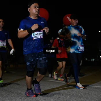 Runner Photo 7453802