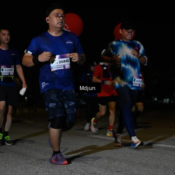 Runner Photo 7453803