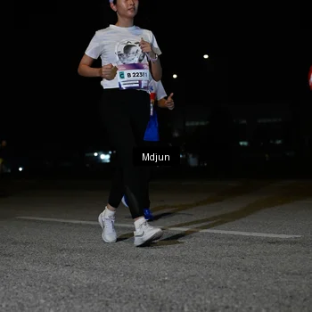 Runner Photo 7453825