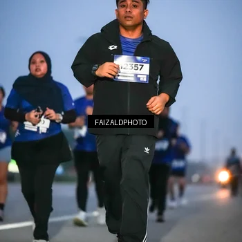 Runner Photo 7453831