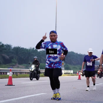 Runner Photo 7453887