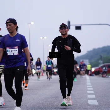 Runner Photo 7453890