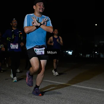 Runner Photo 7453894