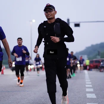 Runner Photo 7453903