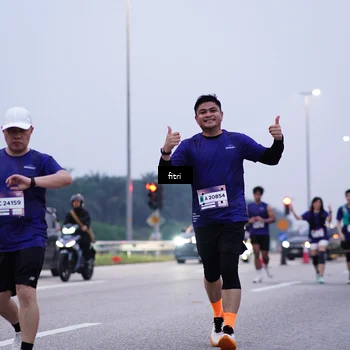 Runner Photo 7453909