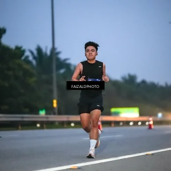 Runner Photo 7453920