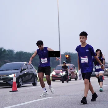 Runner Photo 7453929