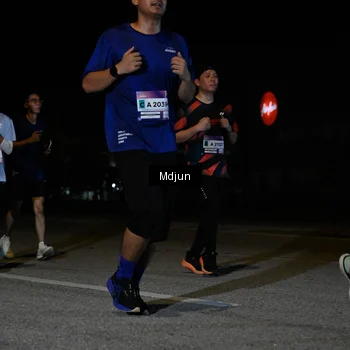 Runner Photo 7453931