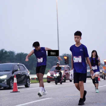 Runner Photo 7453966