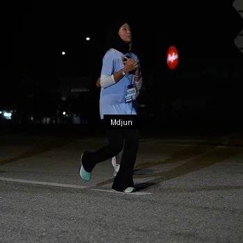 Runner Photo 7453990