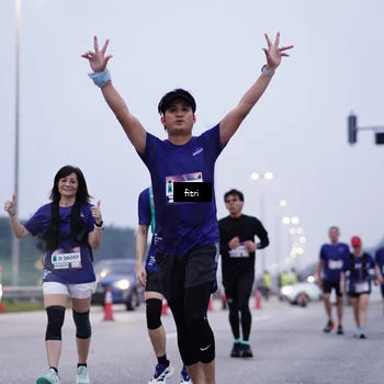 Runner Photo 7454000