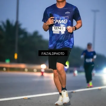 Runner Photo 7454032