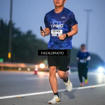 Runner Photo 7454033