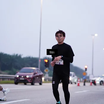Runner Photo 7454036