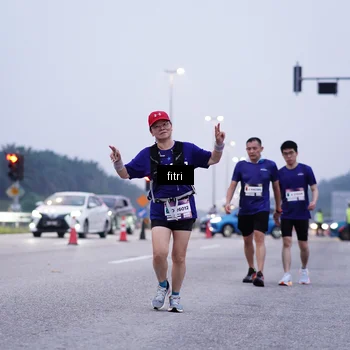 Runner Photo 7454049