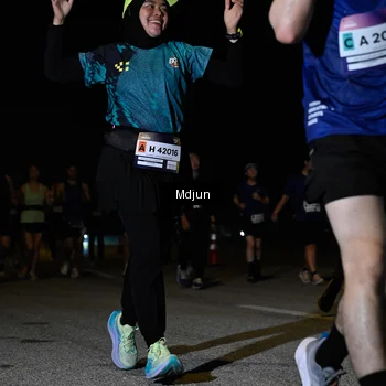 Runner Photo 7454052
