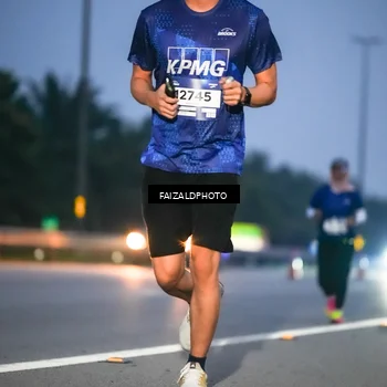 Runner Photo 7454067