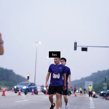 Runner Photo 7454077