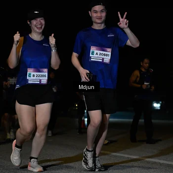 Runner Photo 7454082