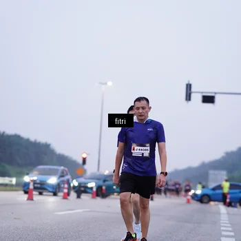 Runner Photo 7454089