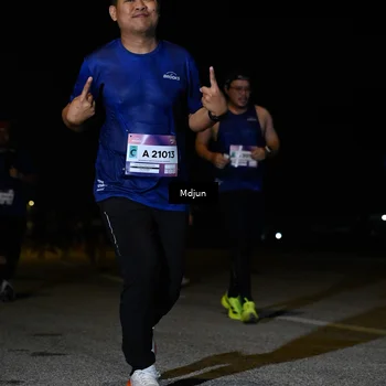 Runner Photo 7454102