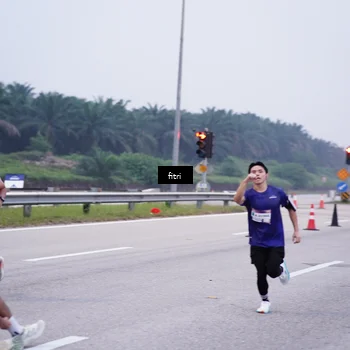 Runner Photo 7454105