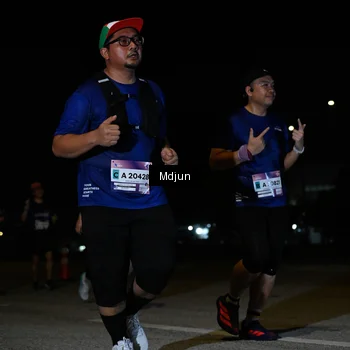 Runner Photo 7454109