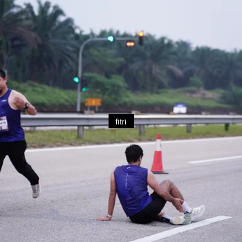 Runner Photo 7454112