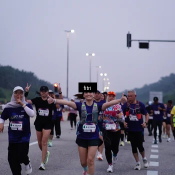 Runner Photo 7454140