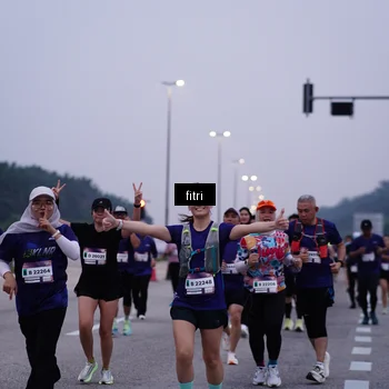 Runner Photo 7454142