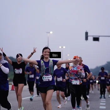 Runner Photo 7454145