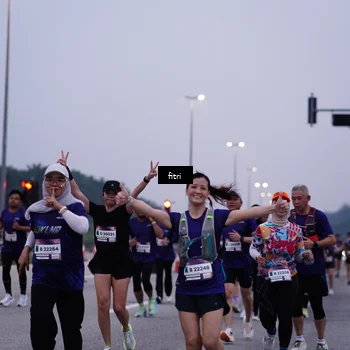 Runner Photo 7454151