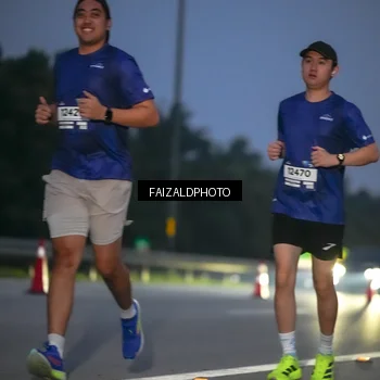 Runner Photo 7454158