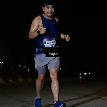 Runner Photo 7454159