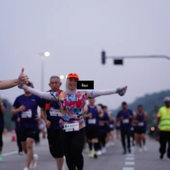 Runner Photo 7454163