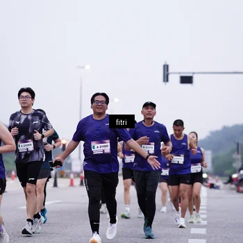 Runner Photo 7454210