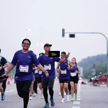 Runner Photo 7454224