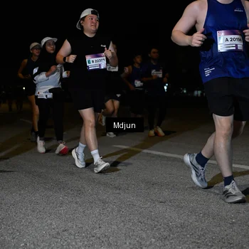 Runner Photo 7454234