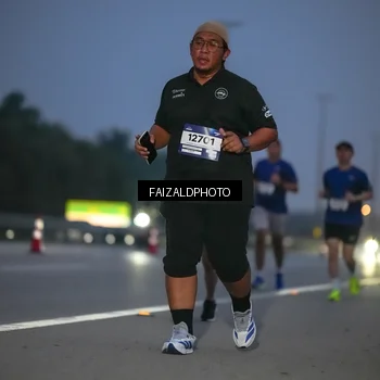 Runner Photo 7454236