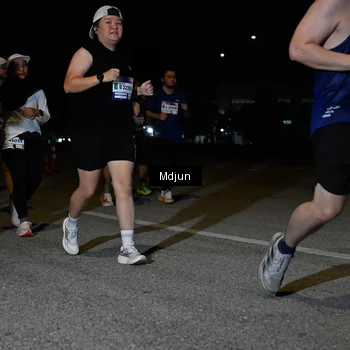 Runner Photo 7454240