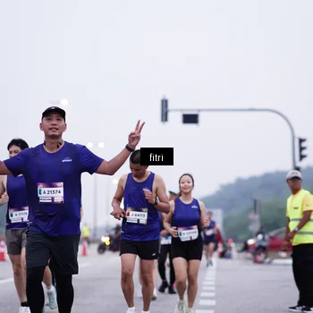 Runner Photo 7454241