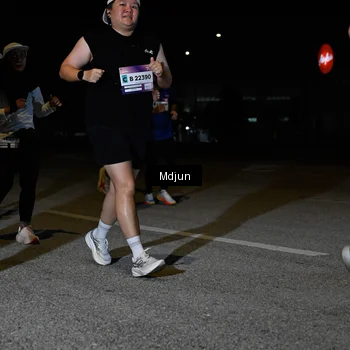 Runner Photo 7454254