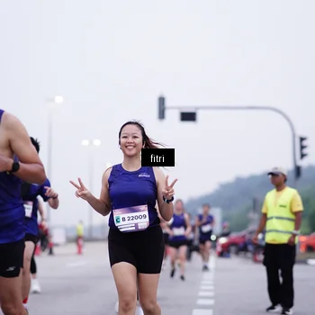 Runner Photo 7454258