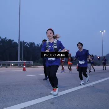 Runner Photo 7454263