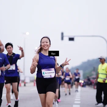 Runner Photo 7454280